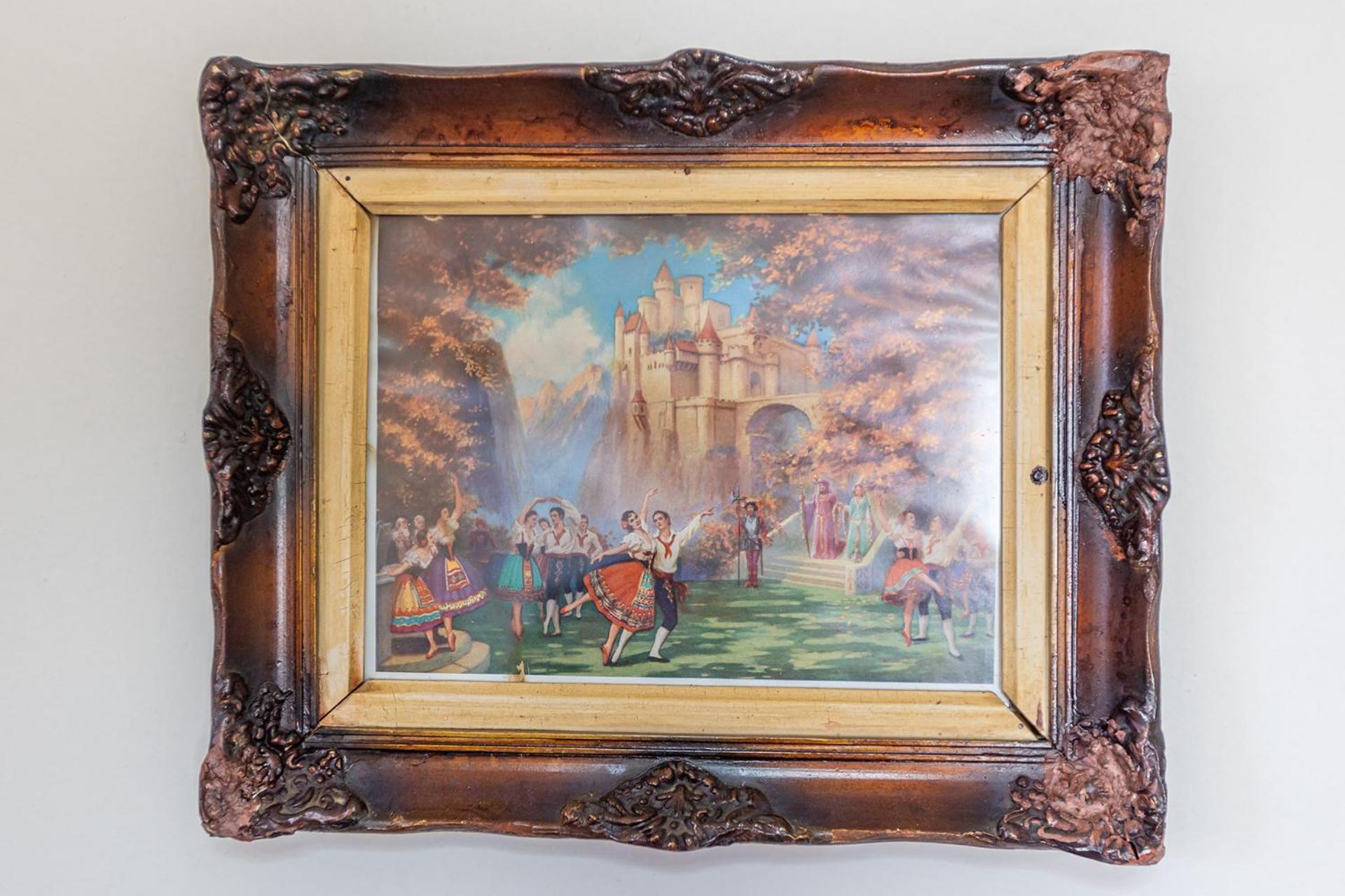 Era Of Elegance: 1928 Classic Dwelling Триполис Екстериор снимка