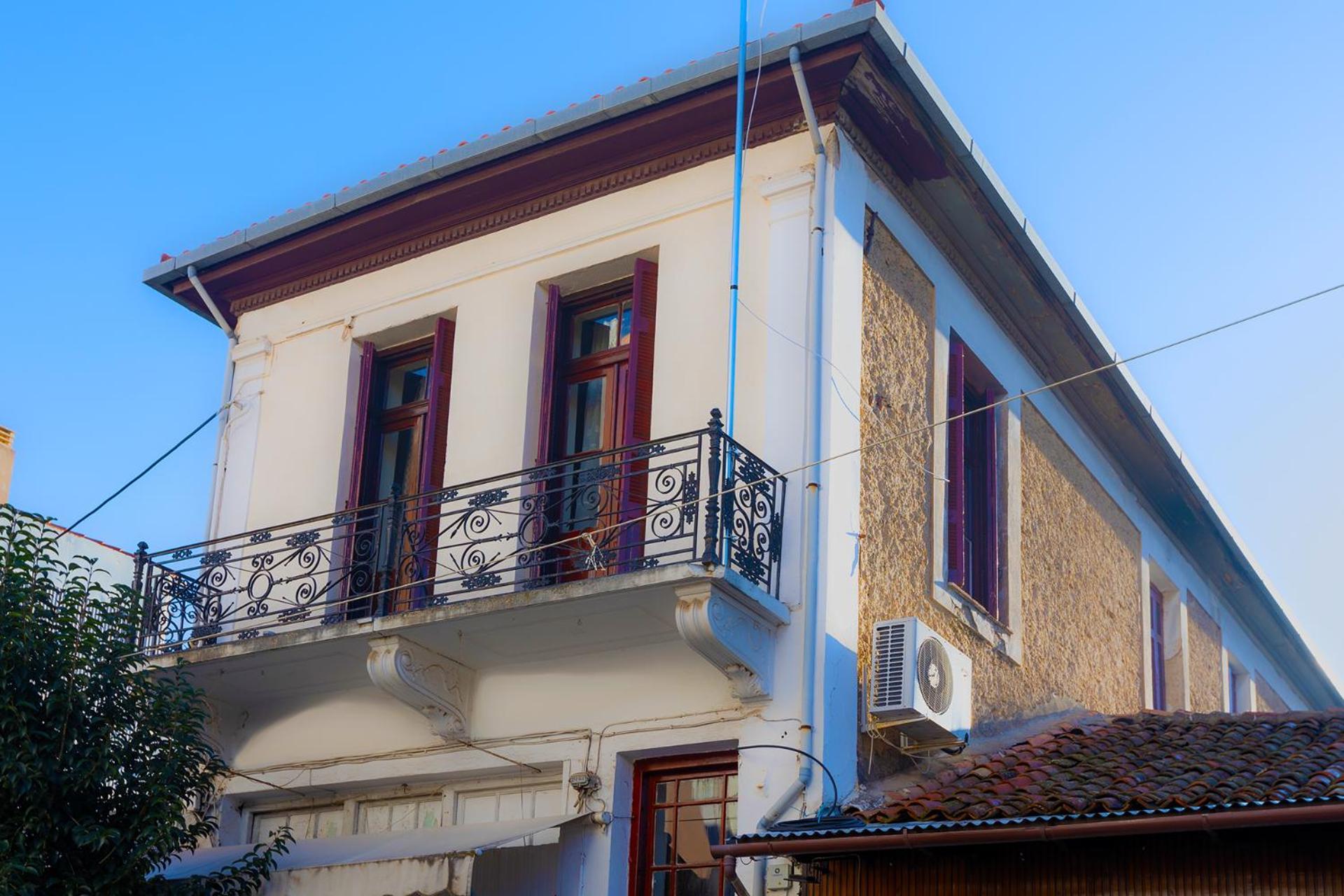 Era Of Elegance: 1928 Classic Dwelling Триполис Екстериор снимка
